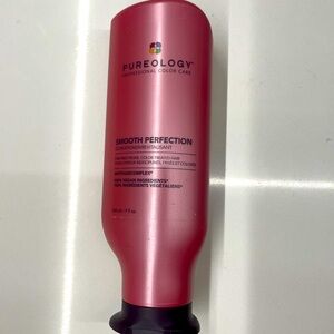Pureology Smooth Perfection Conditioner